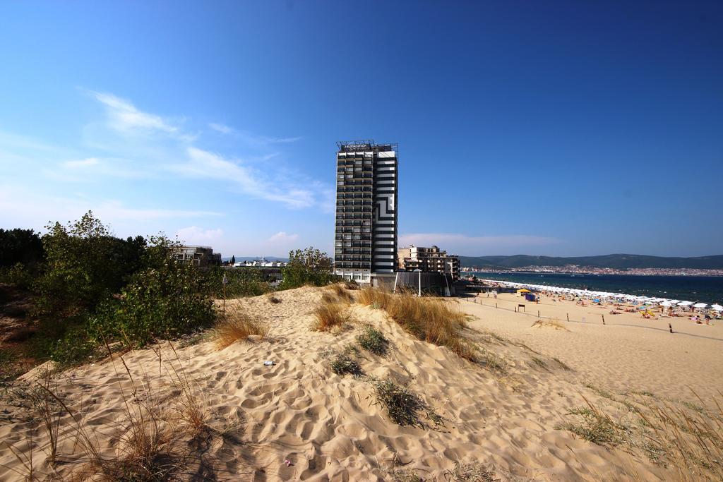 Menada Dune Residence Apartments Pantai Sunny Luaran gambar